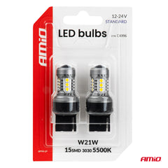 Vit LED-lampa 7440 W21W för kompatibel lampfattning