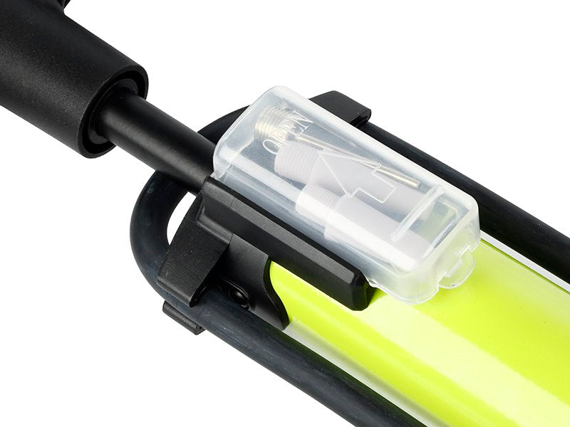 CARMOTION handpump med analog tryckmätare