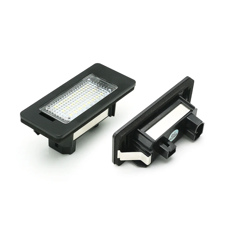 LED registreringsskyltbelysning BMW – Vit LED (E90, F30, E60, X5 m.fl.) i svart design för uppgradering av bilbelysning.